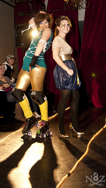 FASHION AND ROLLER DERBY ‘CRASH’ AT THE SYNDICATE